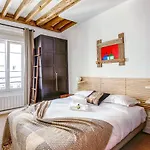 Guestready - Loft-Inspired Flat Near Montmartre Sleeps 4